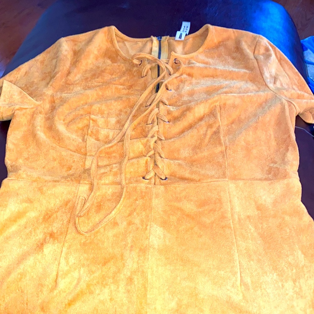 Free* with $50 purchase ๐ NWOT Design Labs Faux Micro Suede Dress - Picture 4 of 13